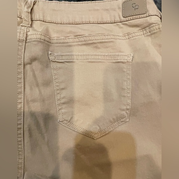 🤎🔥CELEBRITY PINK Jayden Skinny Khaki Pants size 15/32. Awesome pants - stretch! - Picture 16 of 16